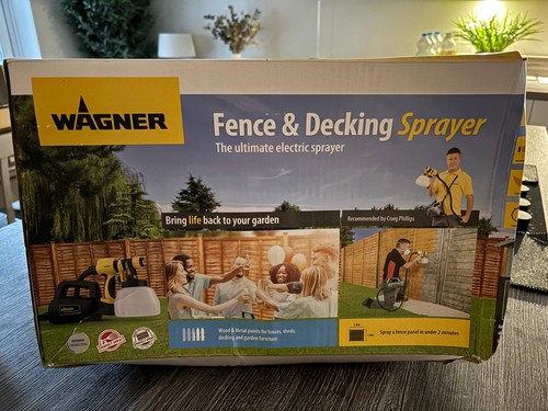 Wagner paint sprayer - paint, fence